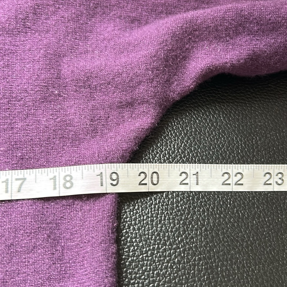 BODEN Cashmere Sweater Button Back Crewneck Long Sleeve Jumper Purple Sz 4 - Picture 8 of 9